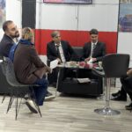 سنگ شکن هیدروکن فیدر سیلو سرند فک تیکنر